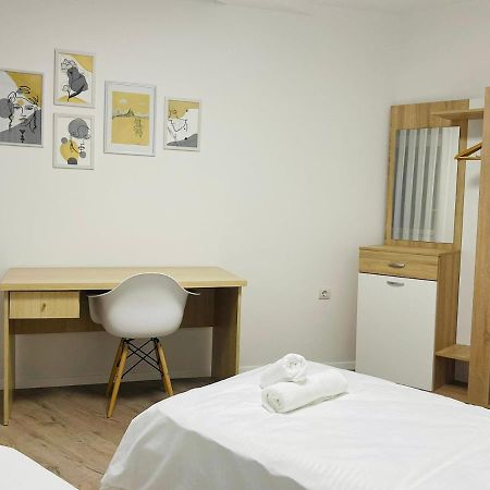 Pristina Nest Apartment Ngoại thất bức ảnh
